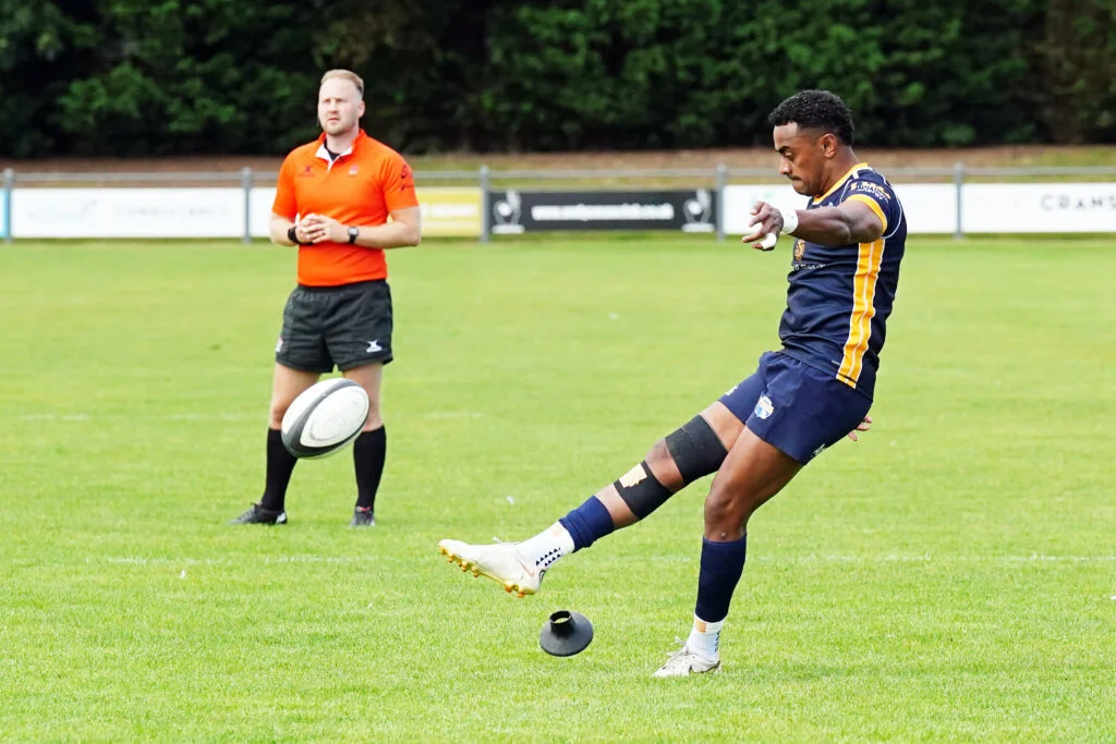 Jerry scoring one of his 7 conversions v Ionians