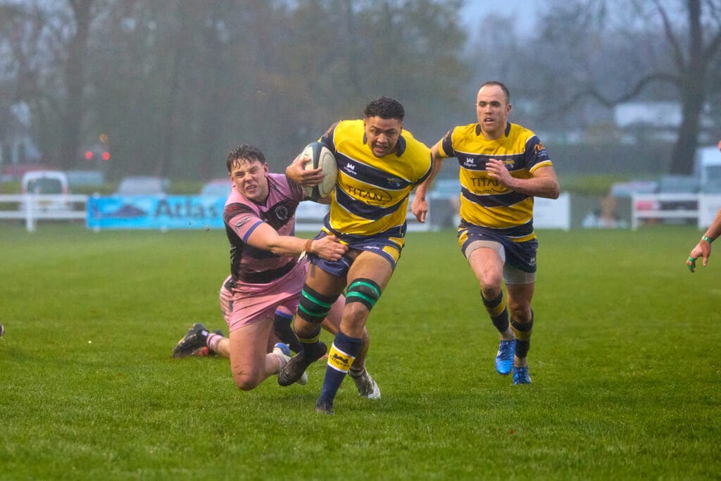 Lucas Walsh with Ben Dixon